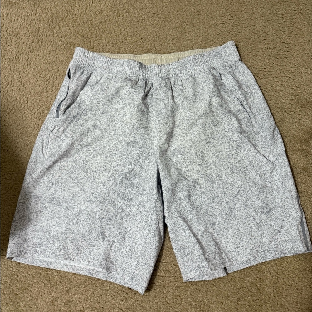 Lululemon Pace Breaker Linerless Shorts 9”, XL
